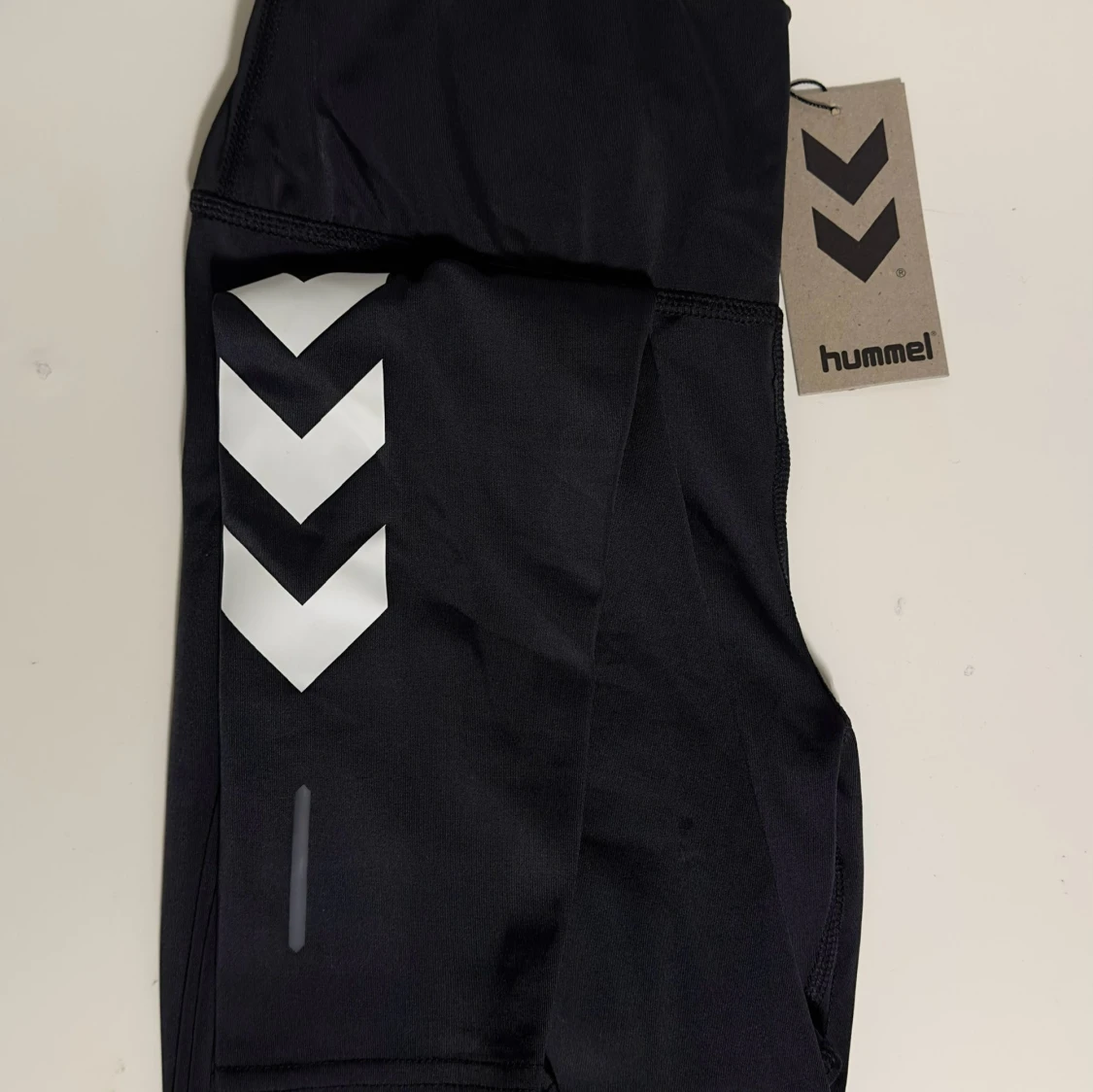 Svarta träningstights