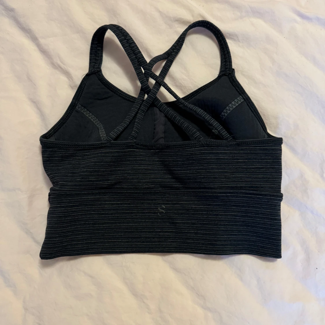 Svart ribbad sporttopp - 90