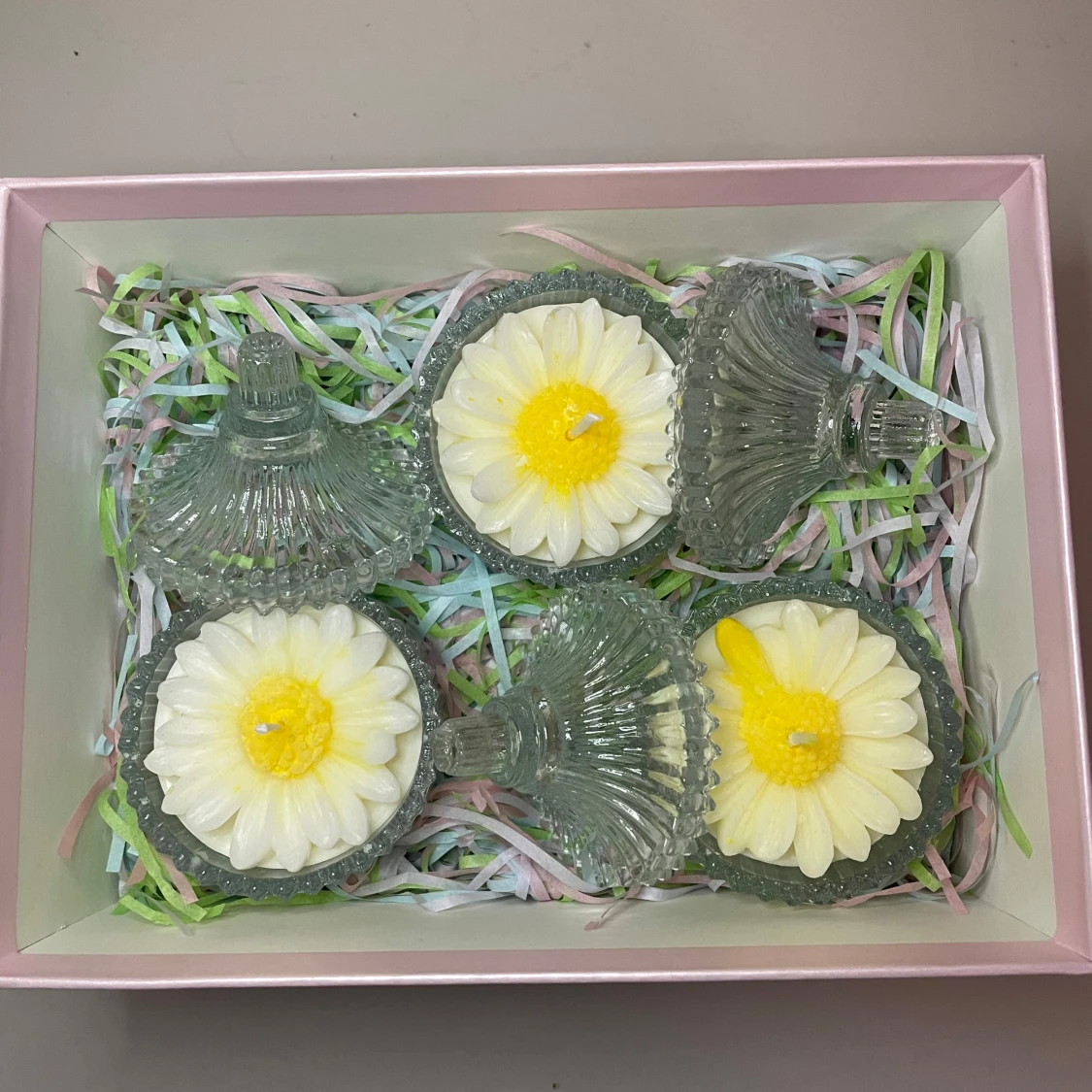 Blomformade ljus i glasburkar