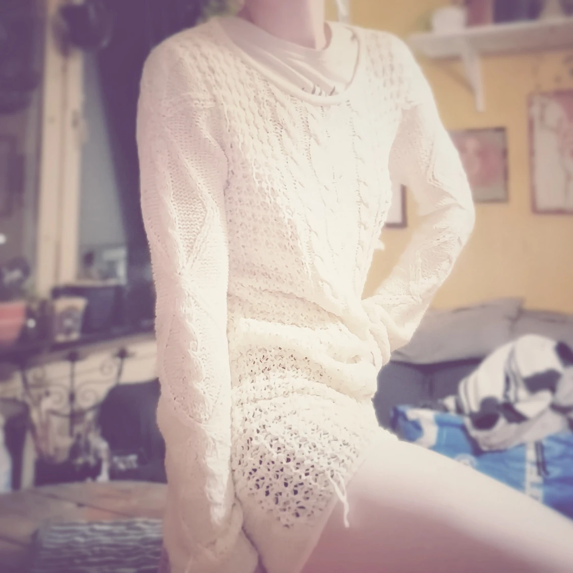 Super mysig och stilren Vit stickad lång tröja 