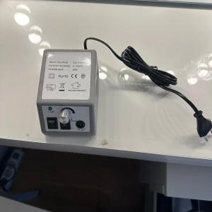 Elfil - Elfil till naglarna perfekt till prepp o ta bort. Råka beställa 2 saknas några bitt men inget som gör den sämre aldrig använd bara bitten