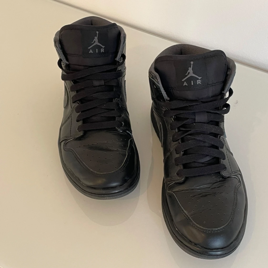 Air Jordan 1 - triple black EU40 - 90
