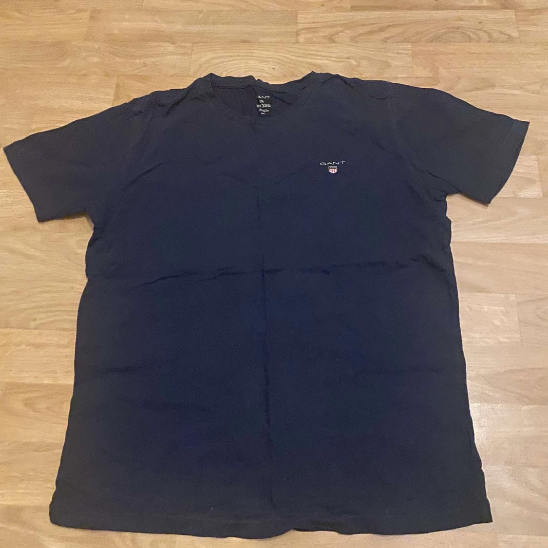 Mörkblå t-shirt från GANT