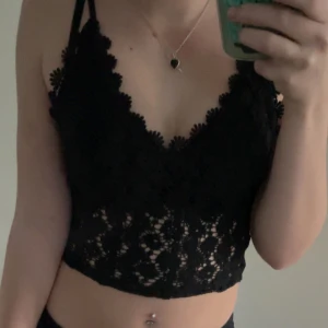 Sommar-topp - Jätte gullig sommar topp i fint skick. Knappast använd🥰