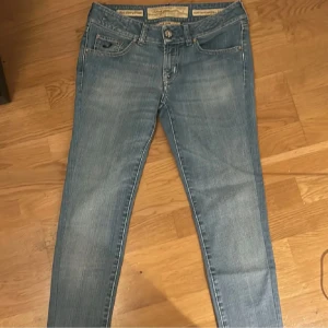 Jacob Cohen Jeans - Ljus blå Jacob Cohen Jeans | skick 10/10 | Bara testade | Size 28 | Hlr av er vid frågor📩