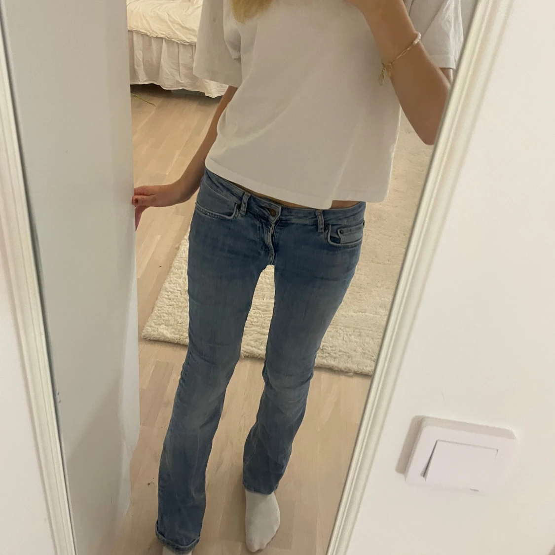 Lågmidjade bootcut jeans💕💕