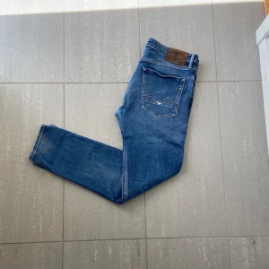Replay Jeans  - Säljer nu dessa replay jeans, skriv för fler bilder/frågor🙌🏼