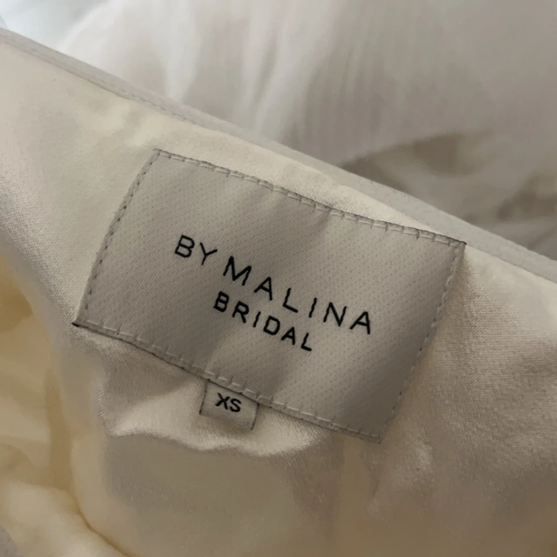 By Malina klänning - 91