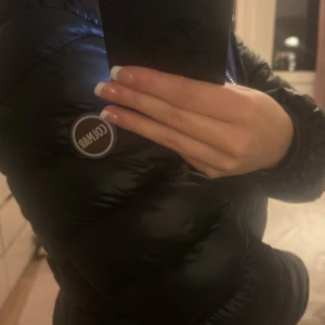 Jacka - Bra skick använd ett fårtal gånger!😊