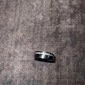 Edblad Ring - 19,5 För stor för mig. Inköpt för 499.