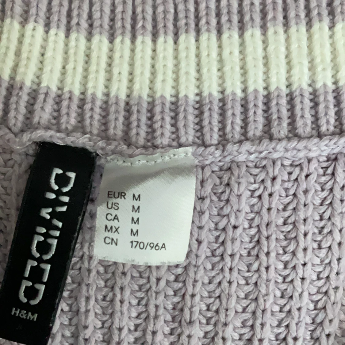 Väst från H&M, knappt använd  - 90