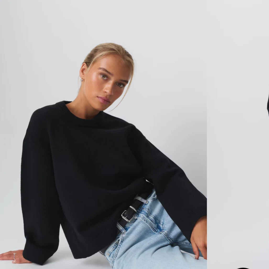 Knitted sweater - 90