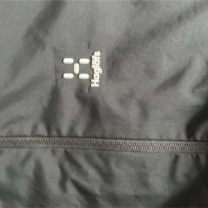 Hagelöfsjacka - Jätte bra skick inget sönder använd typ 1/2 gånger 👌