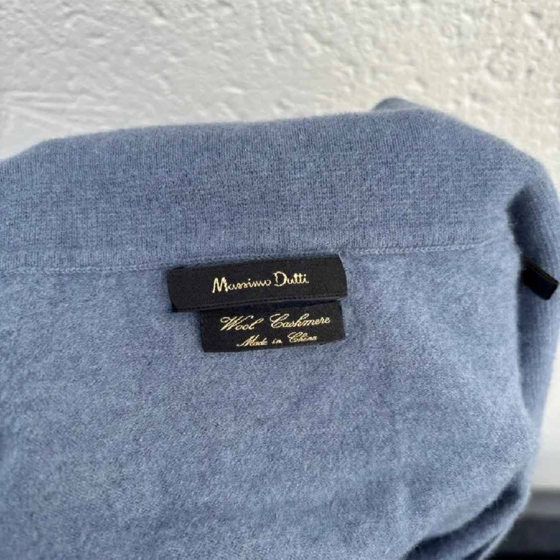 Fin tröja från Massimo dutti  - 91