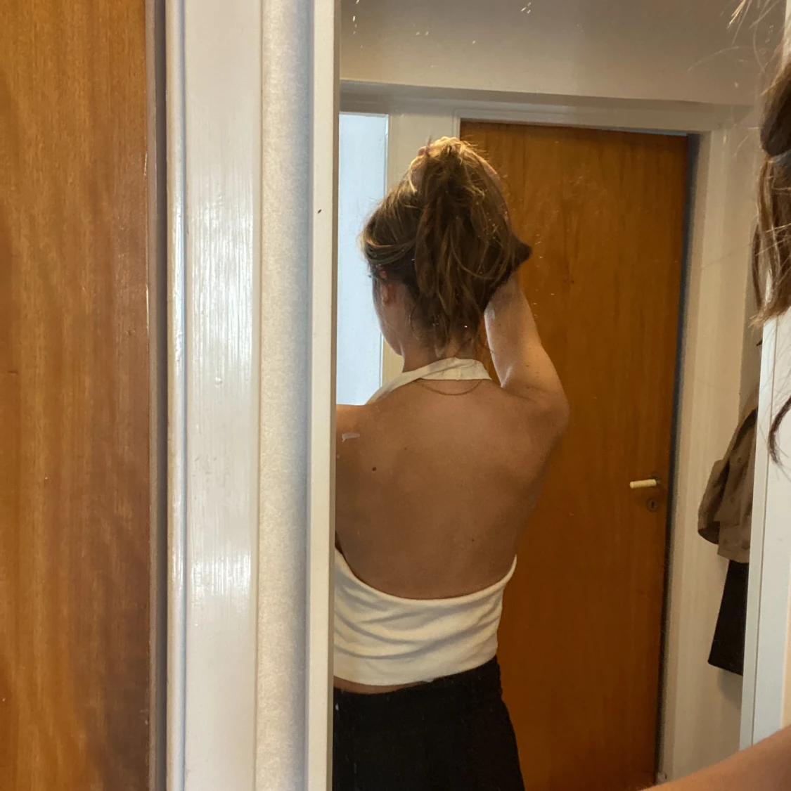 Halterneck vest - 90