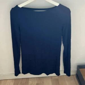 Intimissimi tröja💙 - Jättefin Intimissimi tröja, bra skick❤️