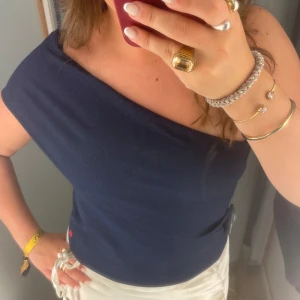 Jeans topp - Jeanstopp som aldrig kommit till användning :( Helt nytt skick från pull&bear 💙