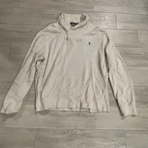 ralph lauren tröja  - Bra skick, storlek xl, unik 