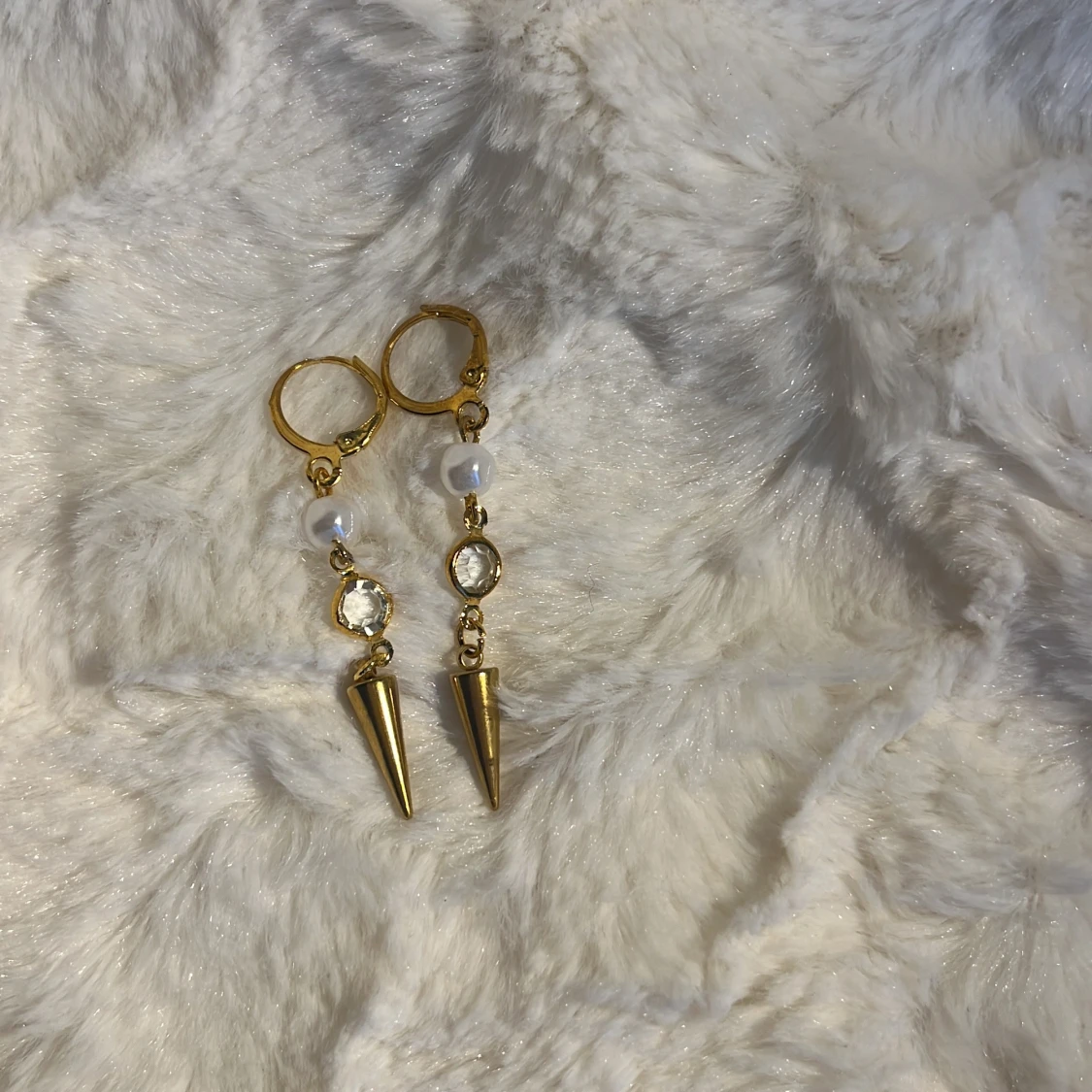 Fina nit örhängen 💗