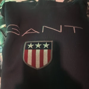 Gant - 2 styckna för 600 annars en för 400 perfekt nu till. Vinter 