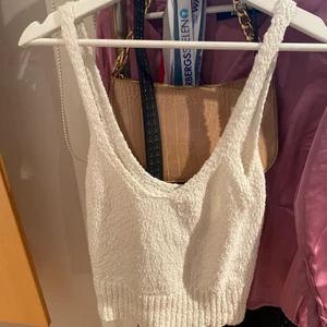 Vitt linne - Skitfint linne från Lindex