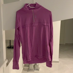 Rosa lila träningströja - Oanvänd träningströja