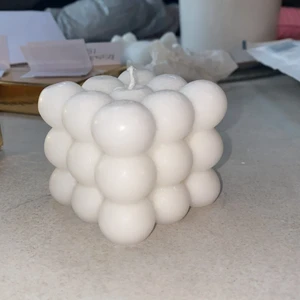 Bubbel ljus - Egen gjorda bubbel ljus! Finns i grå och vit för tillfället 