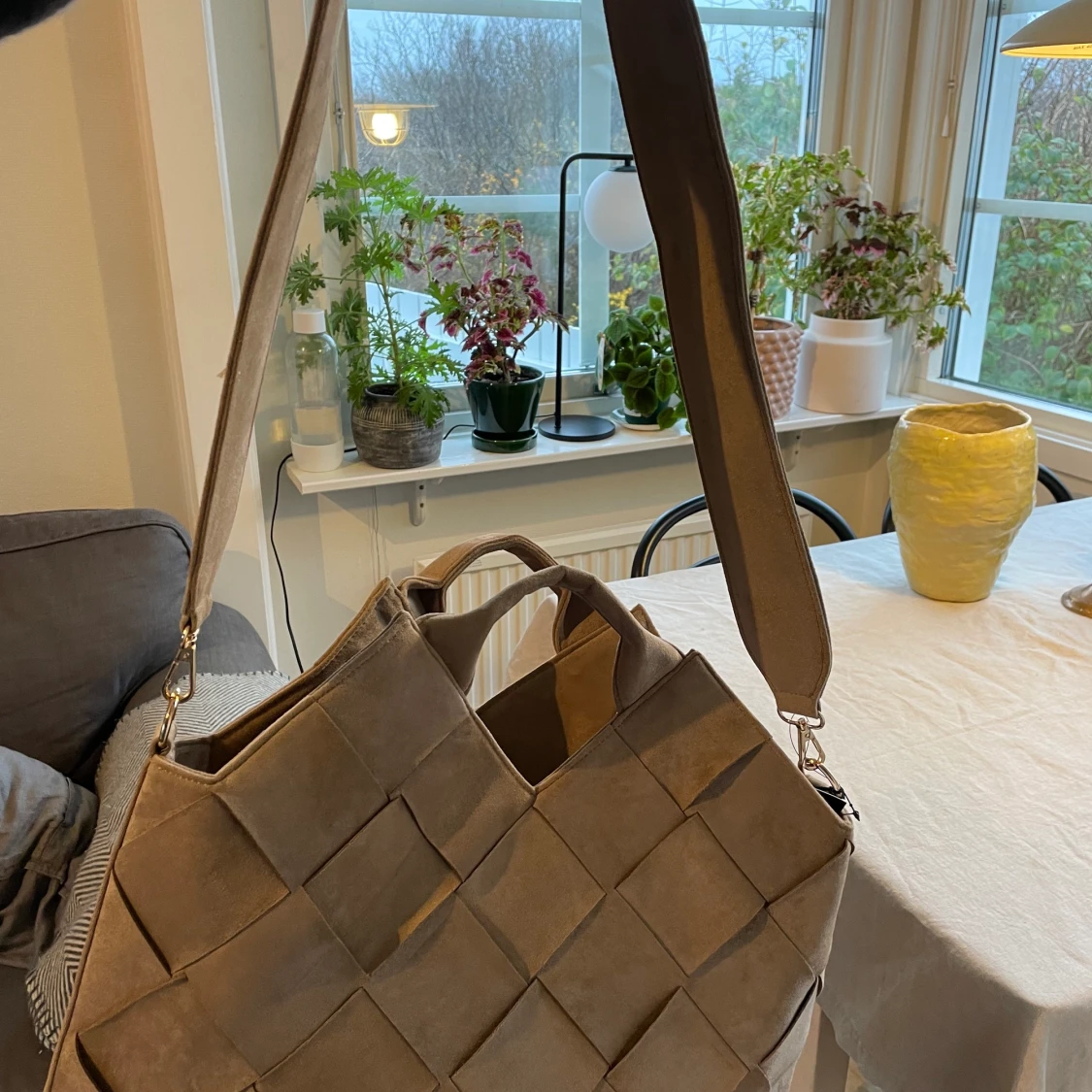 NA-KD flätad väska - 90