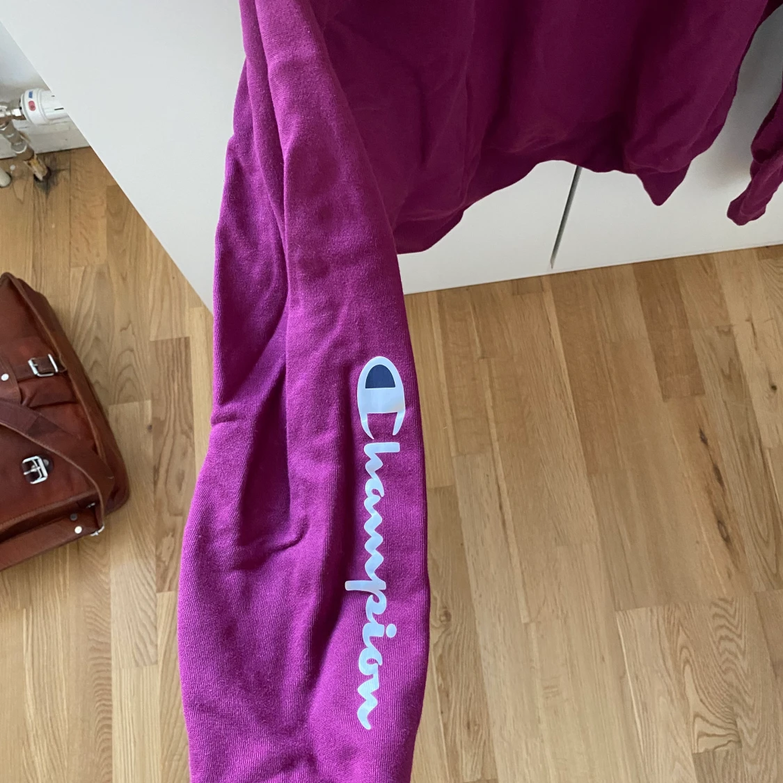 Lila colleges tröja från champion  - 91