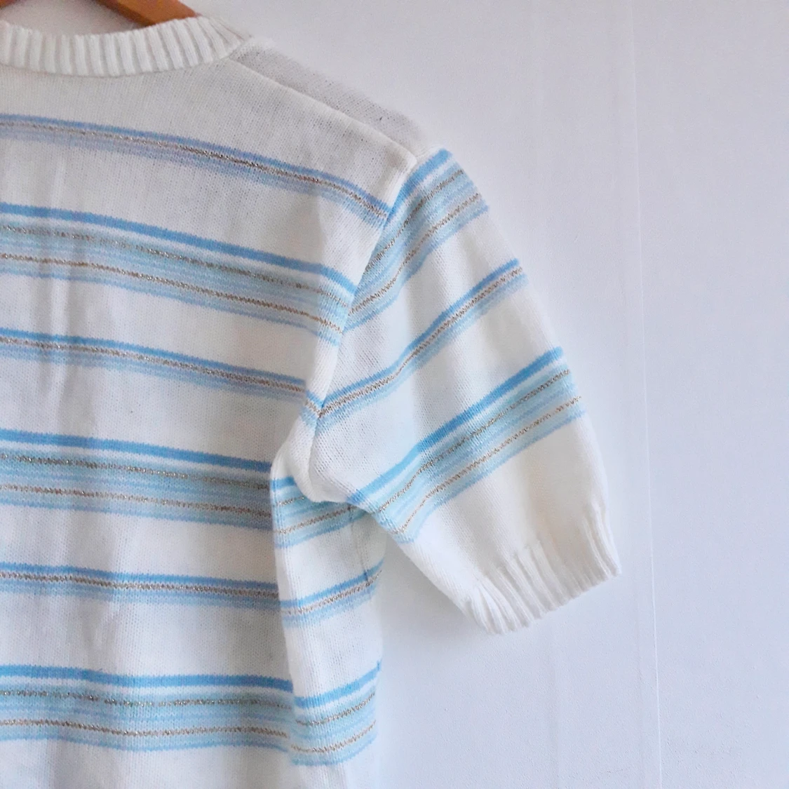 Glittrig 60-talströja - 90