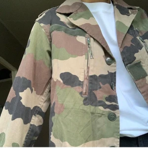 Militärjacka  - Militärajacka från NA-KD💛