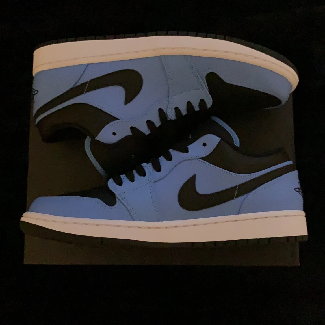 New Jordan 1 Low University Blue Black