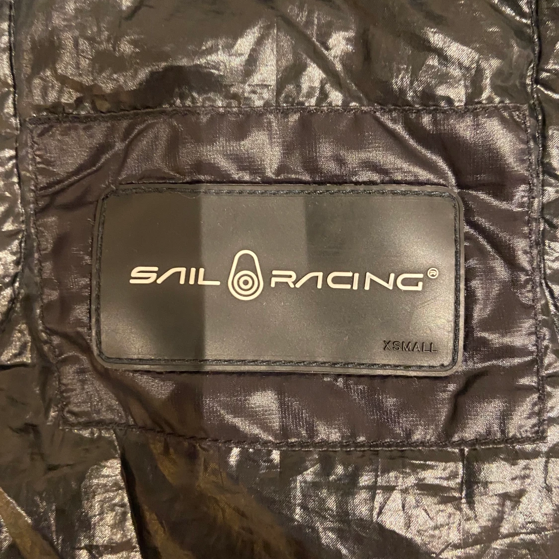 Svart tunn dunjacka  - 91