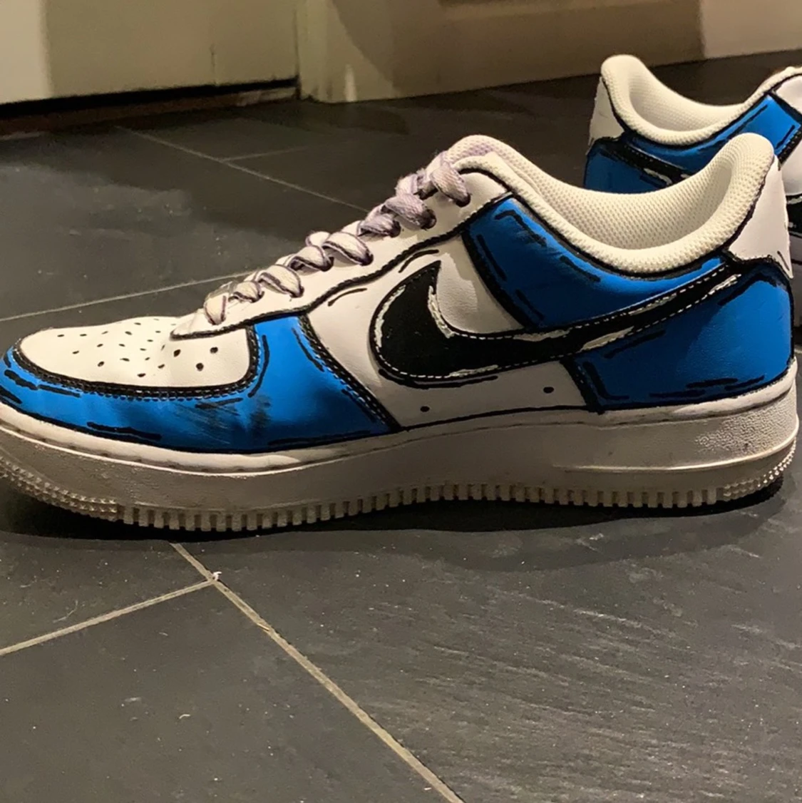Cartoon custom Air Force 1 - 91