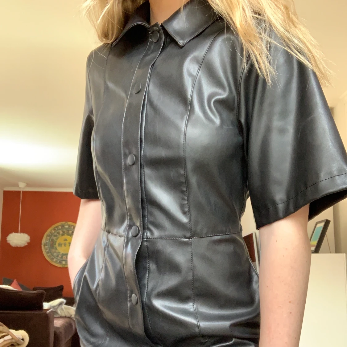 Skjortklänning i läderimitation