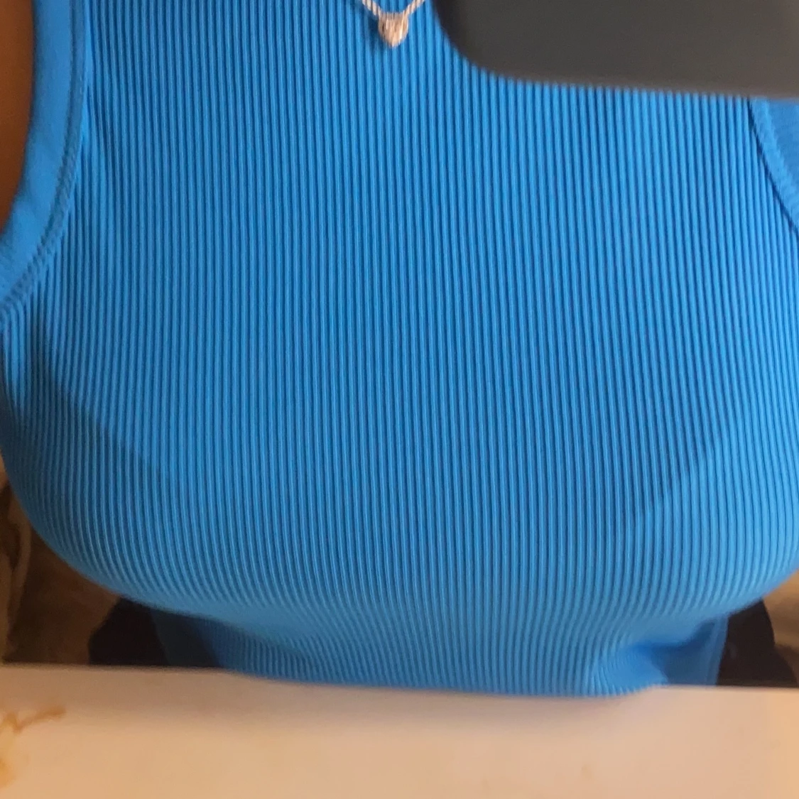 💙 blå tröja  - 91