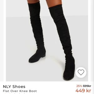 Overknee skor - Helt nya overknee skor, endast testade sedan har dom bara leget i lådan och tagit plats, storlek 38