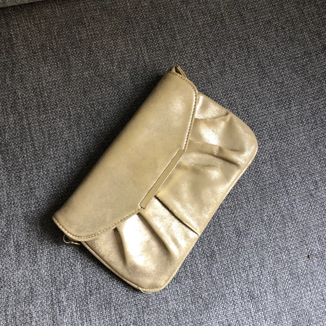 Ellegant golden bag  - 90