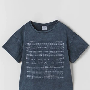 Tröja från zara💙 - Jättefin strass tröja från zara, aldrig använd, prislapp kvar!