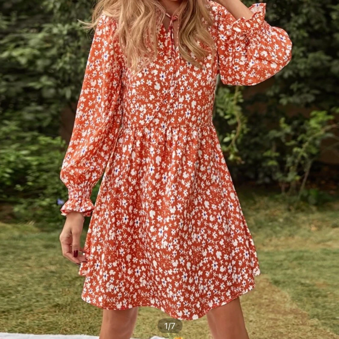 Klänning storlek M - 90