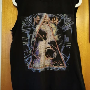 Def Leppard linne - Klippt t-shirt