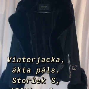 Äkta pälsjacka storlek S  - Använd fåtal gånger, kan eventuellt gå ner i pris vid snabb affär. Köparen står för frakten men kan även hämtas i Kungälv :) 