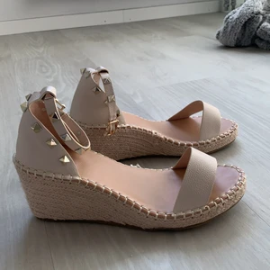 Klackar  - Klackar storlek 39 