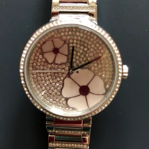 Michael Kors klocka - Som ny, alla länkbitar finns och orgkartong 