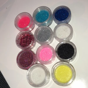 Glitter - Säljer endast alla tillsammans