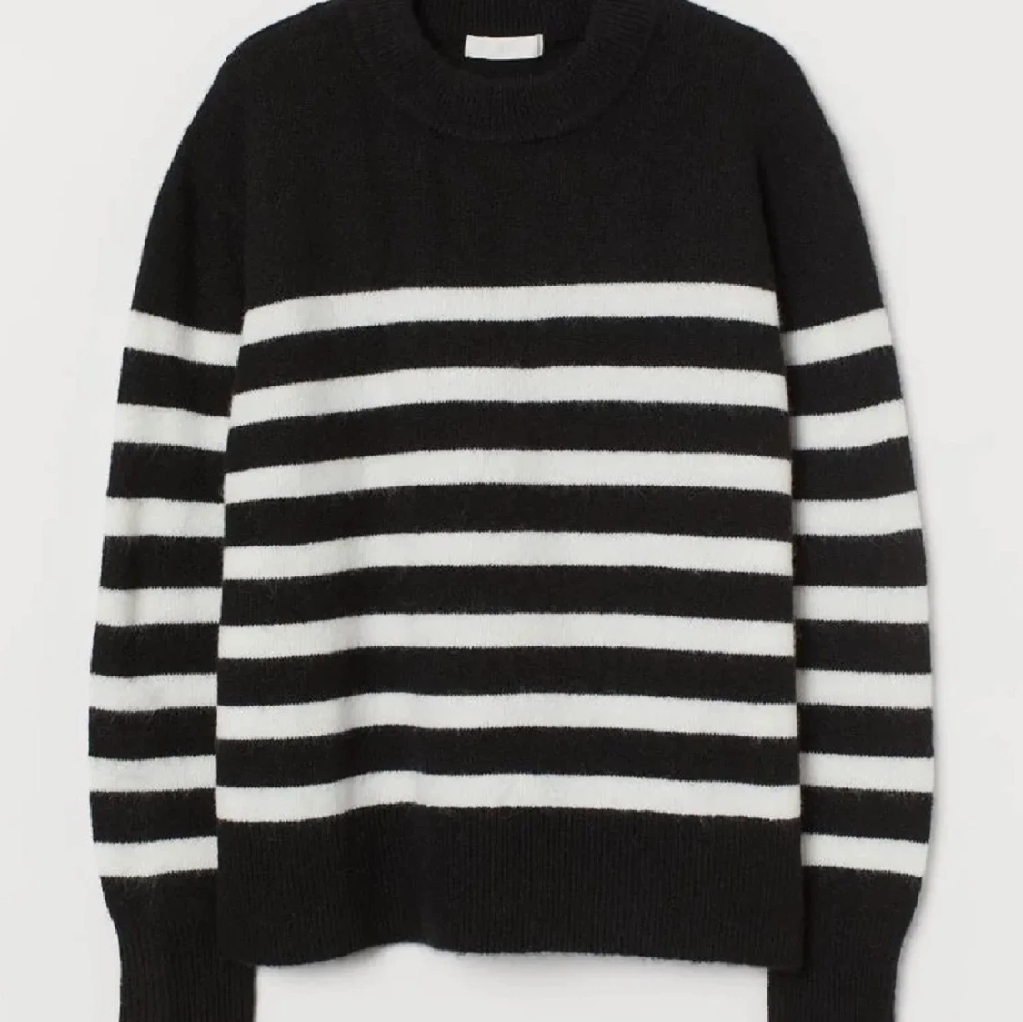 Slutsåld randig tröja