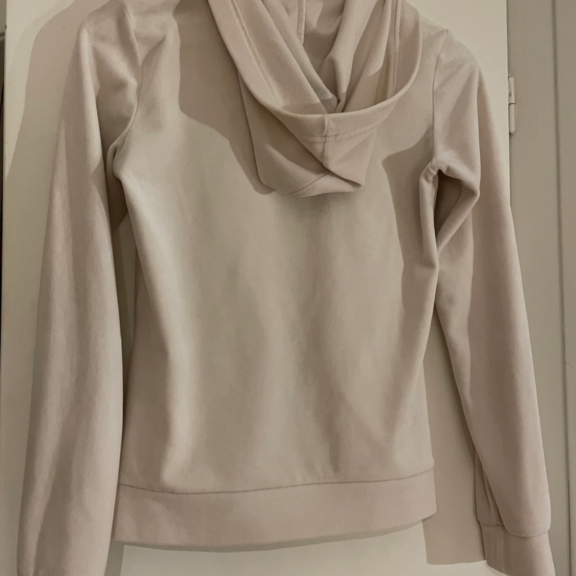 Vit Velour huvtröja - 90