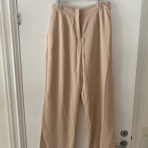 My favourite pants (Nelly) - superfina kostymbyxor!