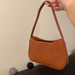 Väska - 80kr med frakt