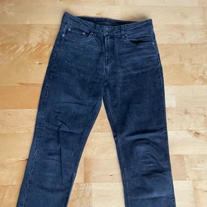 Jeans Weekday - Jeans i bra kvalitet som jag inte har använt särskilt mycket pga för korta för mig (172)